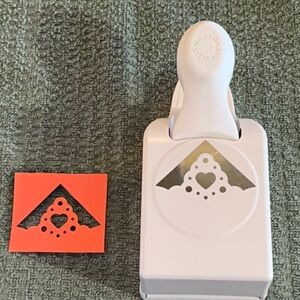 2” Large Martha Stewart Crafts basic Heart Lace Craft Corner Punch